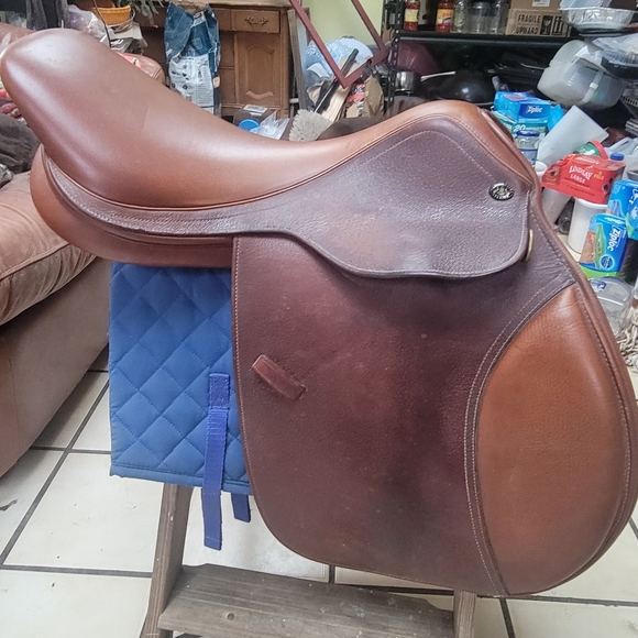 English saddle - Picture 3 of 6